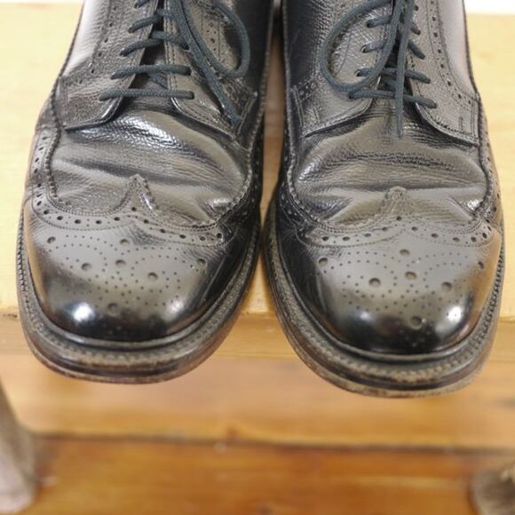 Vintage 1970s SEARS Genuine Black Leather Dress Wingtips Brogues Oxfords 9.5 43 main image 2